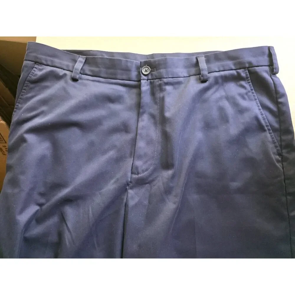 IZOD Men’s Navy Blue Shorts Size 38 Flat Front 100% Polyester Golf Casual
